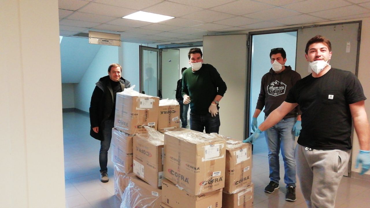 Covid-19: la solidarietà, l’altra faccia della “corona”