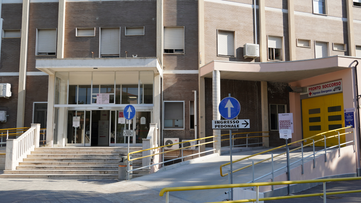 Covid-19, all’Ospedale di Lanciano riapre Ortopedia. Chiude Medicina per la sanificazione