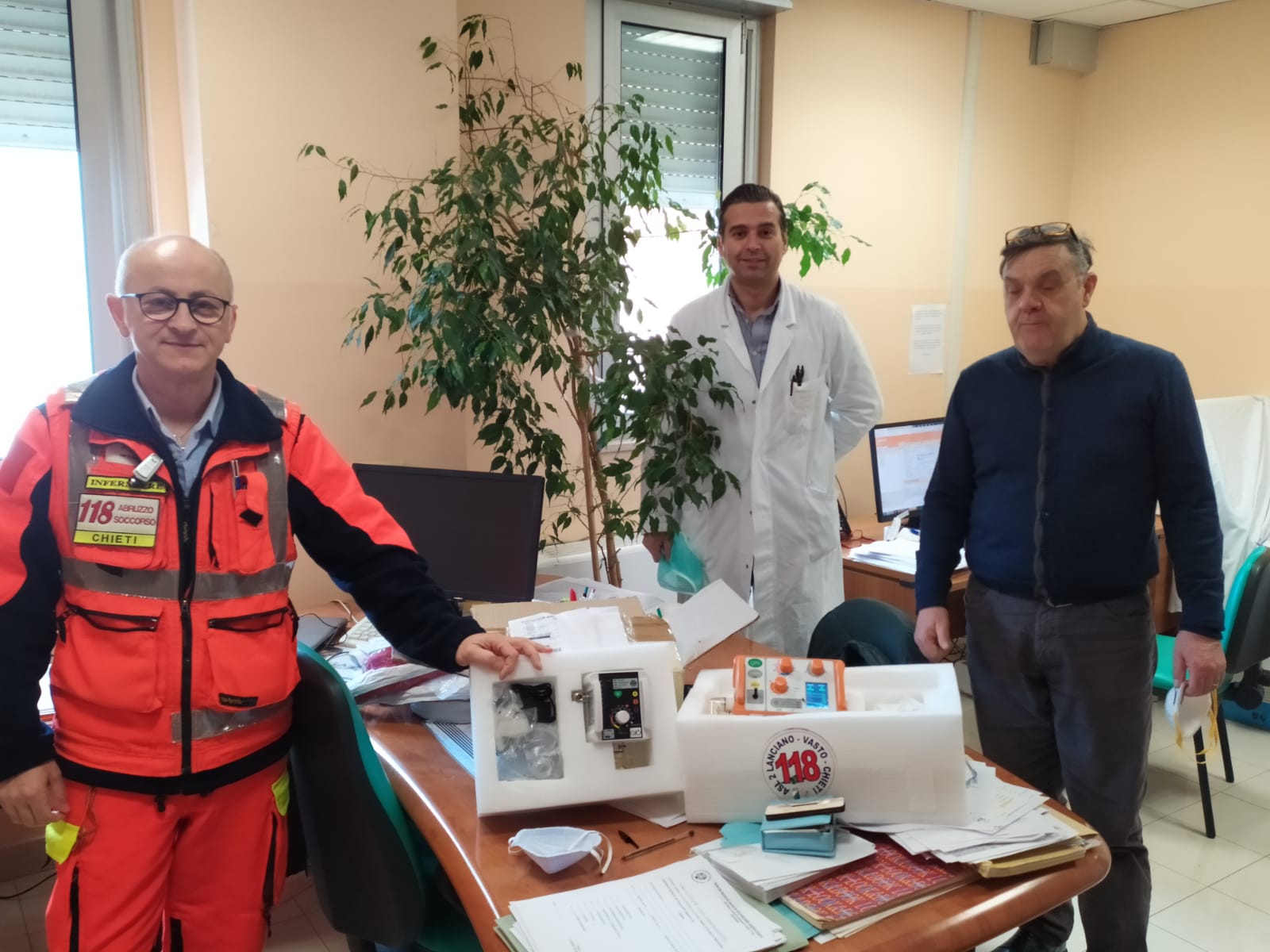 Due ventilatori polmonari in dono al 118 dalla Cantina di Orsogna