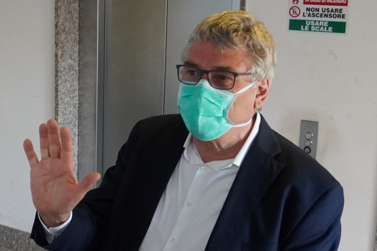 Schael: “Oggi la prima uscita dopo il contagio. Un dolore vedere le persone senza mascherina”