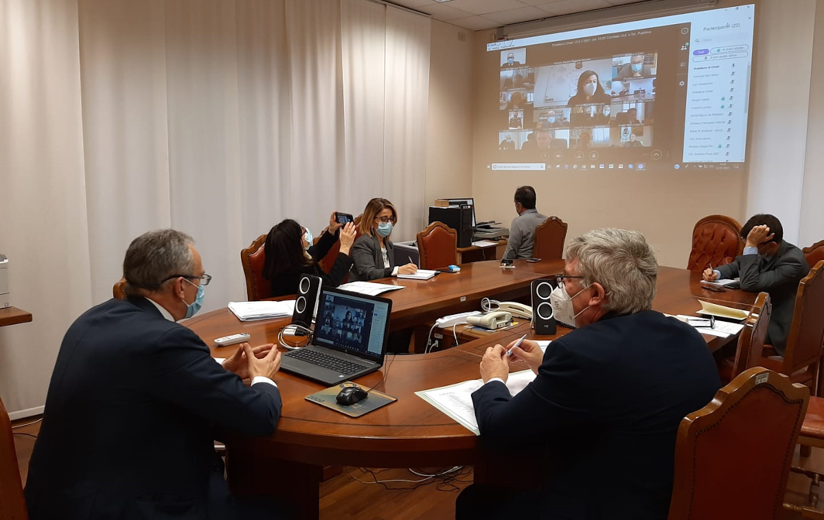 Covid-19, al via i test con i tamponi antigenici. Si parte con Guardiagrele, il prefetto istituisce un tavolo ristretto per screening e vaccinazione