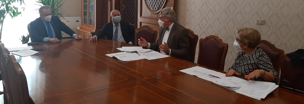 Covid-19, vaccinazioni in provincia di Chieti verso nuova fase. Al via le prenotazioni a Ortona con Johnson & Johnson
