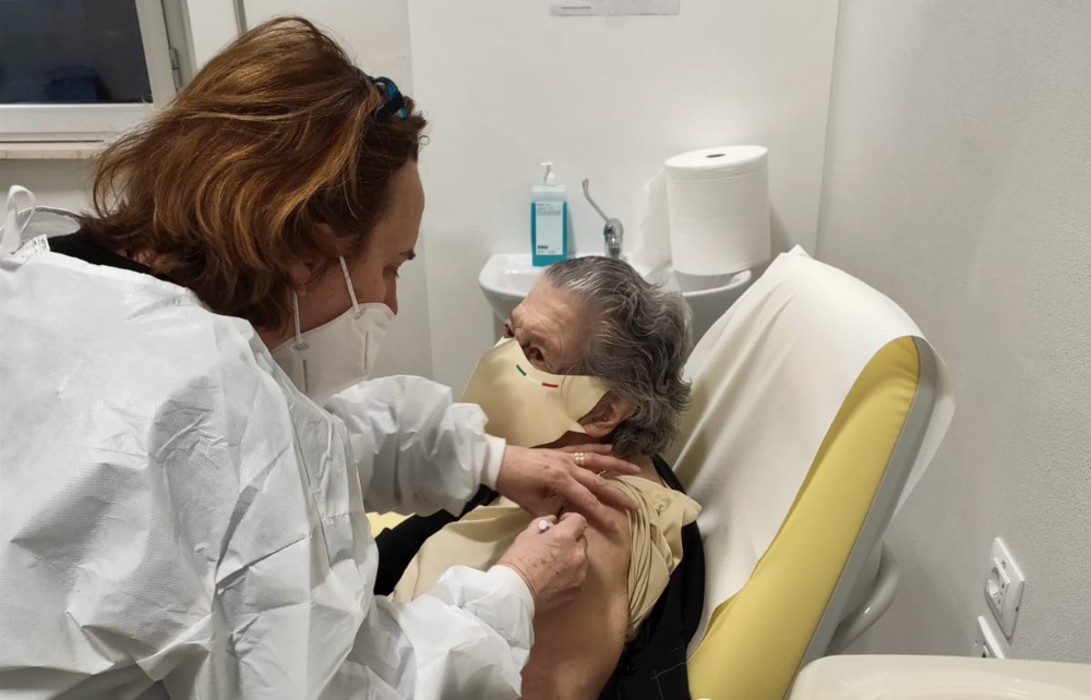 Covid-19, in provincia di Chieti vaccinazioni negli ambulatori dei medici di famiglia