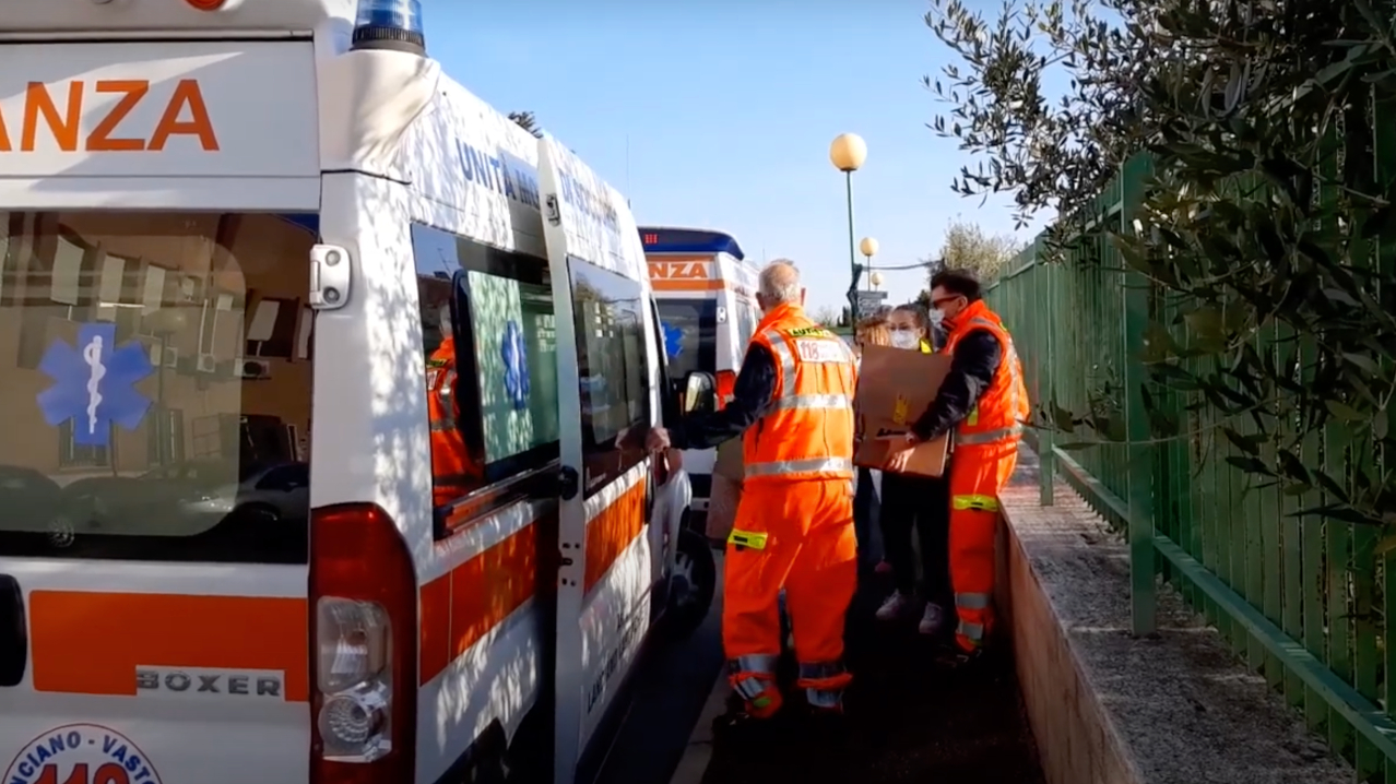 (VIDEO) La vaccinazione approda nei territori del Sangro-Aventino con l’équipe mobile della Asl Lanciano Vasto Chieti