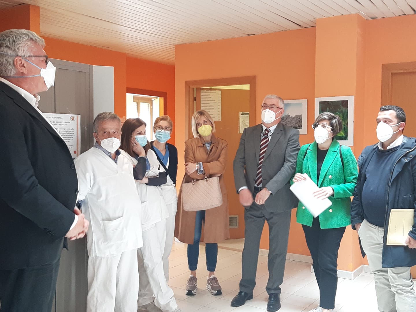 Il direttore generale della Asl Lanciano Vasto Chieti, Thomas Schael, nei distretti del Sangro-Aventino: “Ecco gli investimenti per la salute in montagna”