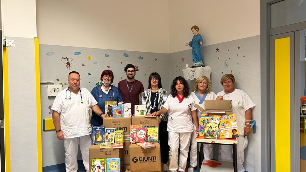 I libri Giunti alla Pediatria di Lanciano, consegnati 500 volumi