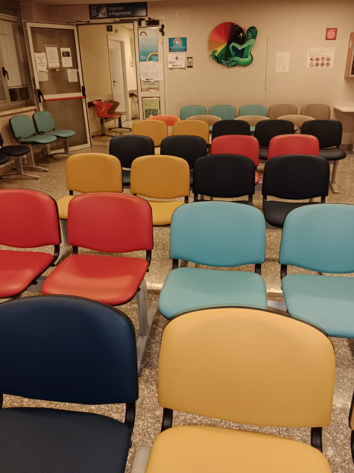Inaugurazione della rinnovata sala d'attesa per i pazienti della Clinica oncologica dell'ospedale di Chieti