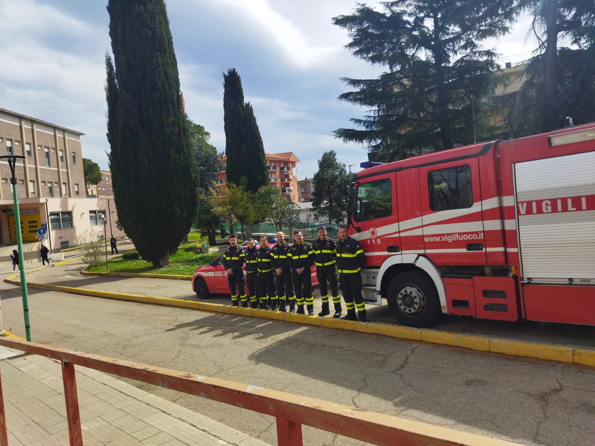 In Pediatria a Lanciano le uova dei Vigili del fuoco