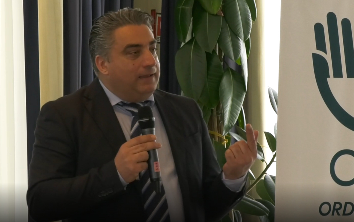 Maurizio Rivera Di Renzo Maurizio Rivera Di Renzo