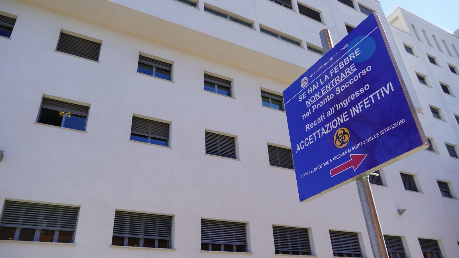 Covid-19, l’Ospedale di Chieti crea area dedicata. Già disponibili i primi 100 posti letto