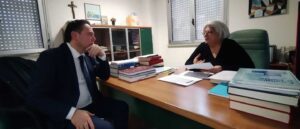 Incontro tra il direttore generale della Asl Lanciano Vasto Chieti, Mauro Palmieri, e il direttore della Radiologia dell'ospedale di Vasto, Maria Amato